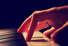 球队经历波折，状态回归向好——从低谷到新生的真实故事